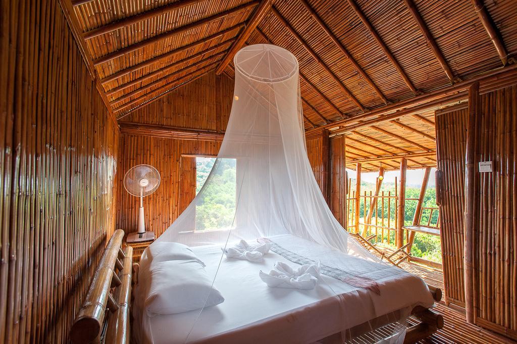 Phuree Hut Koh Phayam Esterno foto